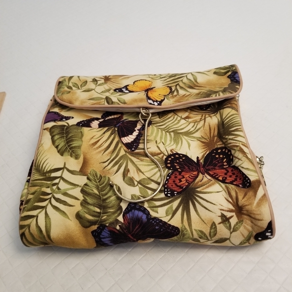 Hanging Travel Cosmetic Jewlrey Bag Butterfly Pattern 8 X 8 X 1.5. 100% Cotton